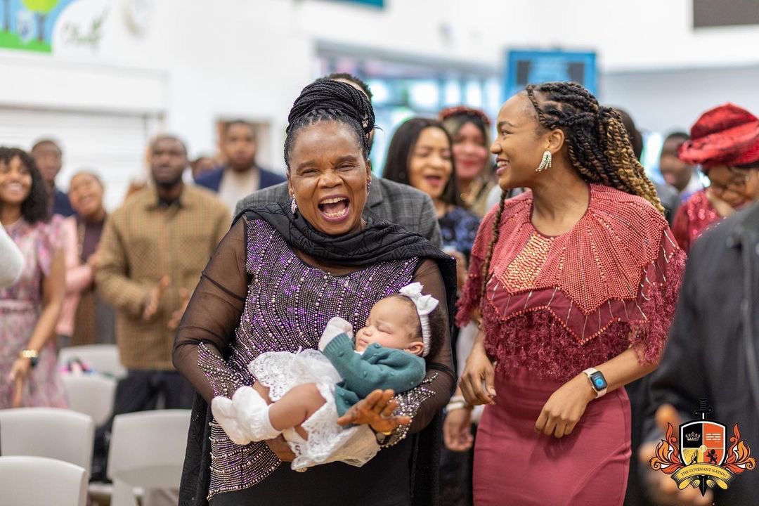 tcnlondon_'s tweet image. Pictures from the baby dedication service Last Sunday.

May God bless your family and provide you with strength to raise this young one in a loving, godly and caring environment.

Welcome To The Family Little One 🥰
.
#covenantnationuk 
#tcnservices 
#familychurch 
#londonchurch