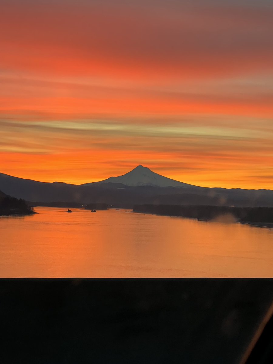 My view on my way to work this morning. Beautiful! ❤️😍 #MtHood #ColumbiaRiver #PNW #Portland #Oregon #sunrise #nofilter