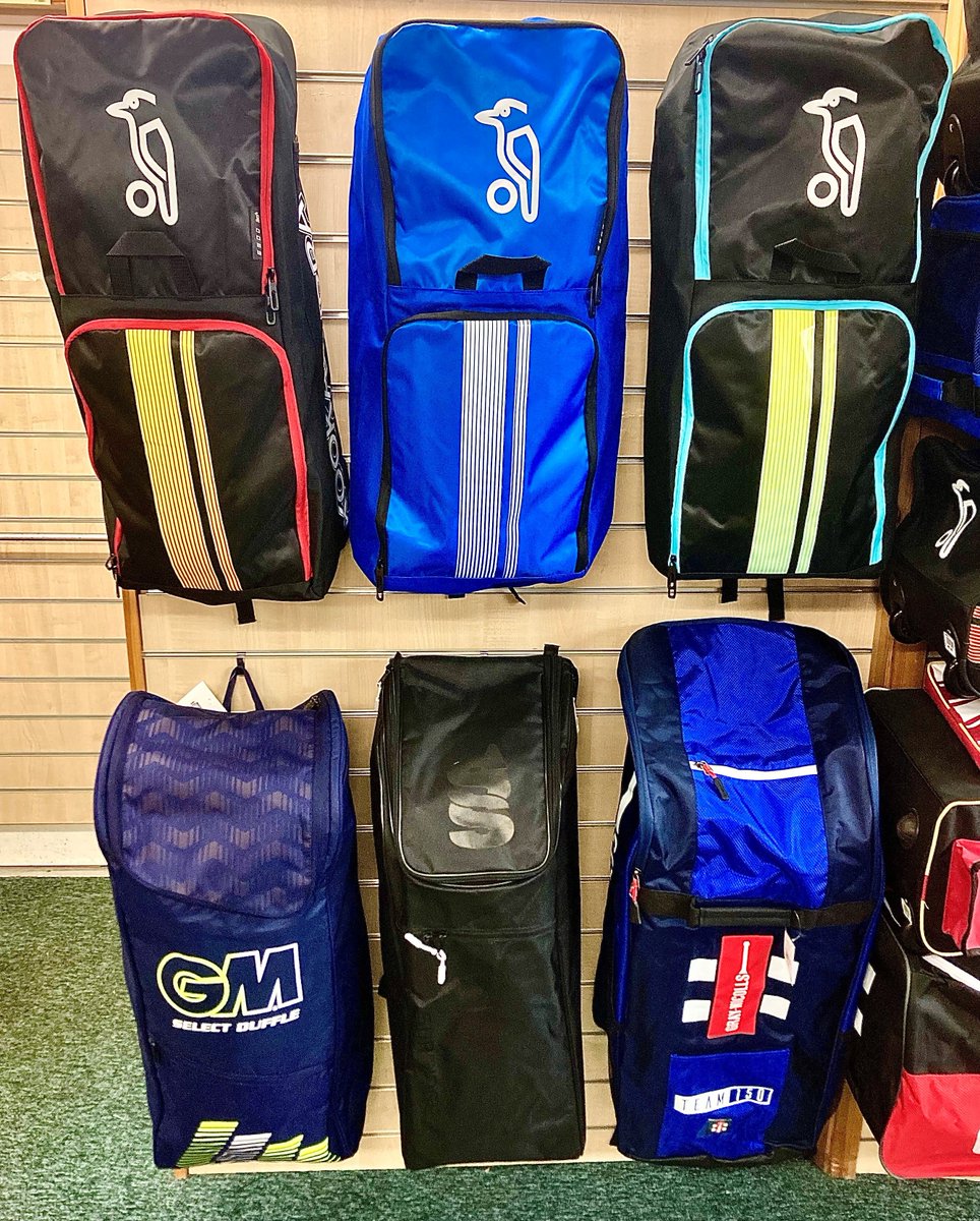 EssexStore's tweet photo. New Bags Available Online and In-Store Now! 🎒

We have a large new variety of wheelie and duffle bags in stock ranging from junior to adult sizes in Kookaburra, GM, Grey Nicolls and many more top quality brands! 🏏

Get yours today in-store or online at https://t.co/PniA9YlVxj🛒 https://t.co/Wtt4cWTRvs