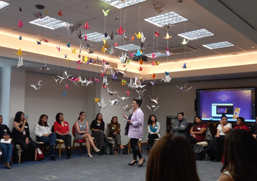 grusbolivia's tweet photo. Cafecito y #BIDeas☕️🥮
Un espacio de conexion y dialogo, para conocer experiencias de emprendedoras y su acercamiento con el mundo digital.
Una iniciativa de @el_BID. https://t.co/J3oWOgwVGG