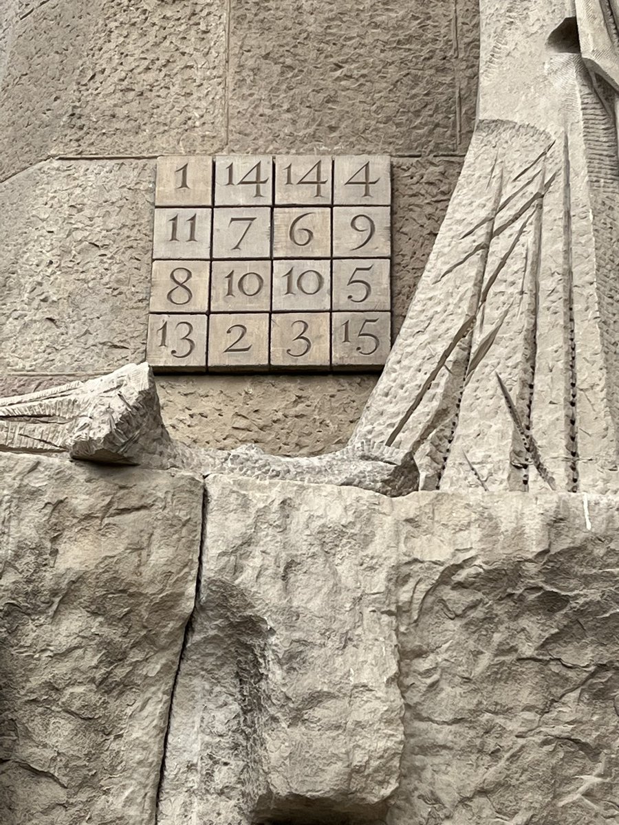 LooneyMath's tweet image. I spy mathematics everywhere in #barcelona - the geometry, the architecture, the sidewalks, etc. Math is beautiful! #looneymath #ilovemath #iteachmath