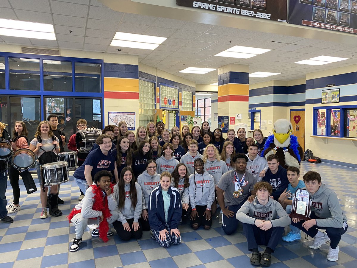 LibertyEaglesWrestling (@_wrestlinglhs) on Twitter photo 