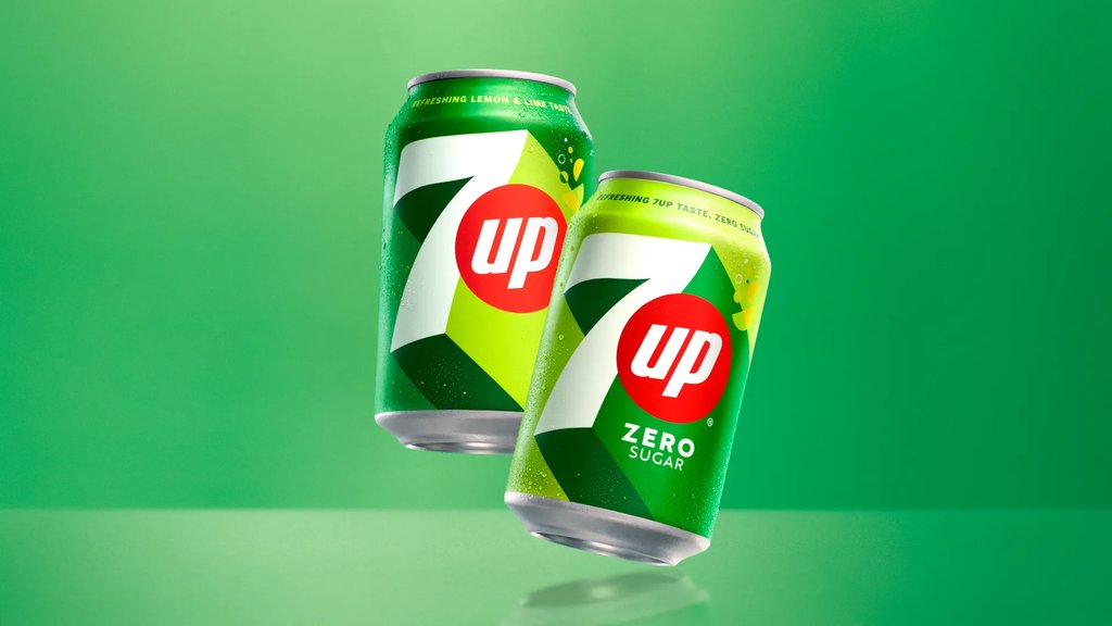 TheDieline's tweet image. Today, PepsiCo unveiled the international refresh of the lemon-lime soda power brand 7UP. What do you think? l8r.it/fe79?
