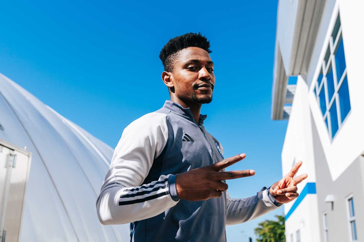 HuntCityFC's tweet photo. Morning, Huntsville 👋

Your HCFC boys are hard at work down in Florida getting ready for the season! https://t.co/CgEKnHIKD2