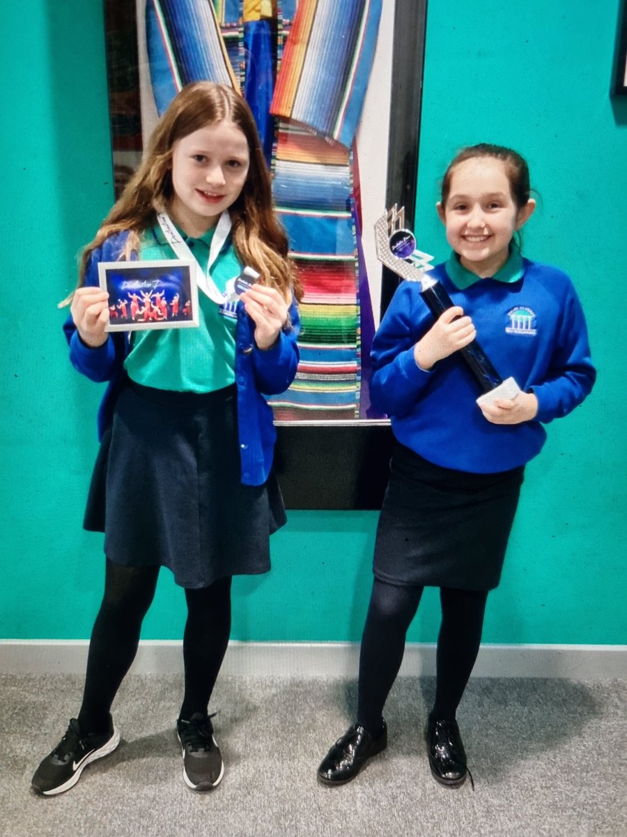 Dathlu llwyddiannau ein 'Disgyblion Disglair' - ymdrech, Cymreictod a thalent tu allan i'r ysgol! ~ Celebrating achievements today - great effort, Welsh speaking and talent outside school. 🌟