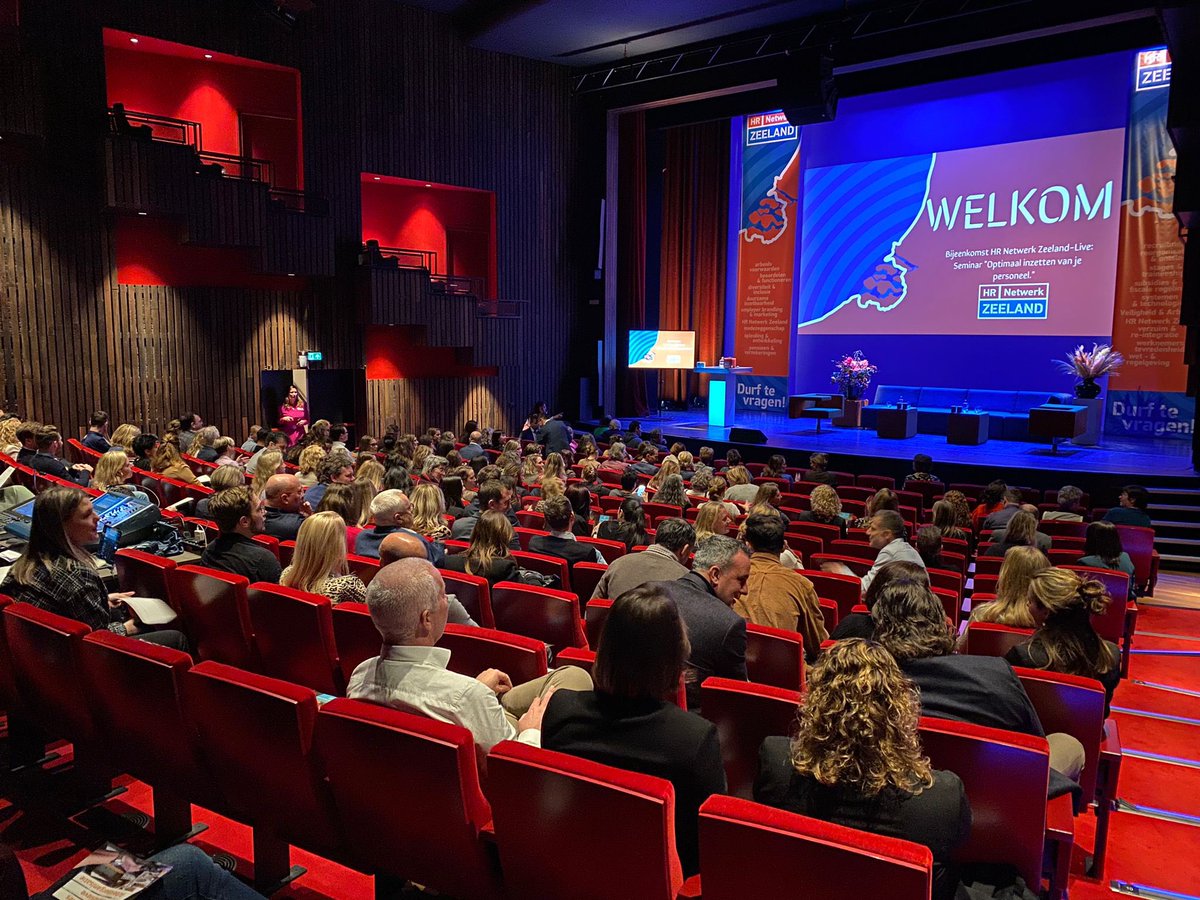 JoAnnesdeBat's tweet image. Bijeenkomst HR NetwerkZeeland. Samenwerken aan vraagstukken op de arbeidsmarkt en kennis delen. Veel bedrijven hebben dezelfde vraagstukken. Goed om daar dan juist samen aan te werken #Zeeland #HRNetwerk