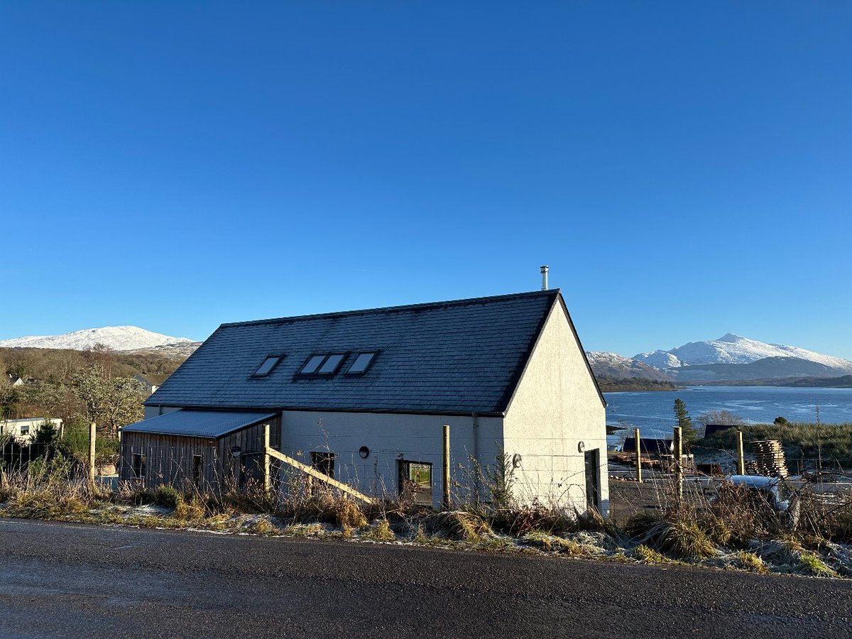 rhouseskye's tweet photo. At lot of our clients want to know about garages, so by popular request, here you go! Our most recent garage handed over last week with the beautiful R3E at Achnacree Bay! #makeityourown #designbuild #rhouseskye #turnkeyservice #selfbuild #selfbuildmortages #scottishhousing https://t.co/f7HleNg7Pc