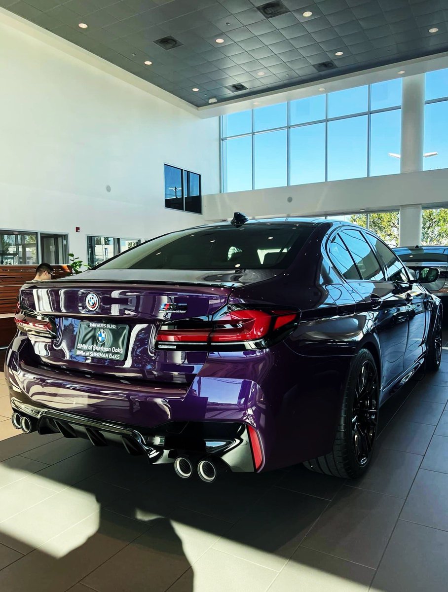JoeW6_'s tweet photo. Twilight Purple // Smoke White M5 Competition https://t.co/nSuNdNEC9B