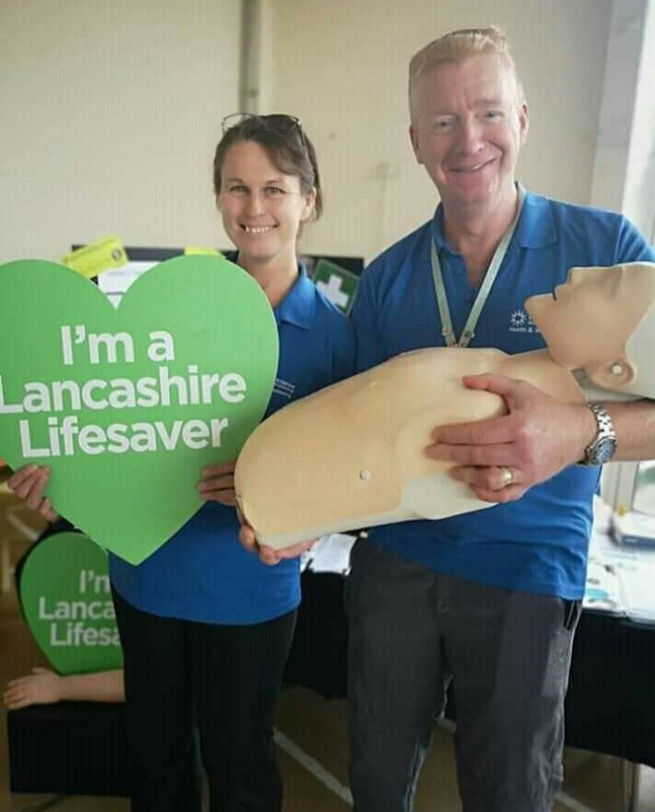 LancsLearning's tweet photo. Over 500 Staff Trained in Life-Saving Skills at The Senator Group!

The team of first aid tutors from LAL worked closely with Senator to provide training sessions on how to deliver CPR and use a defibrillator in emergency situations.

Read more here: 
https://t.co/4IKz0z0onV https://t.co/sRCOpJGk9X
