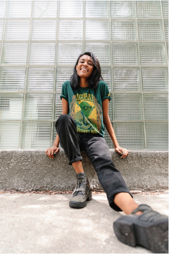 realthread's tweet image. Graphic t-shirts are still cool; don't let anyone tell you otherwise. 😤 🤘 We can print something cool for you. In case you didn't know. 

#RealThread #graphictees #screenprintedtees #customtees #customscreenprinting