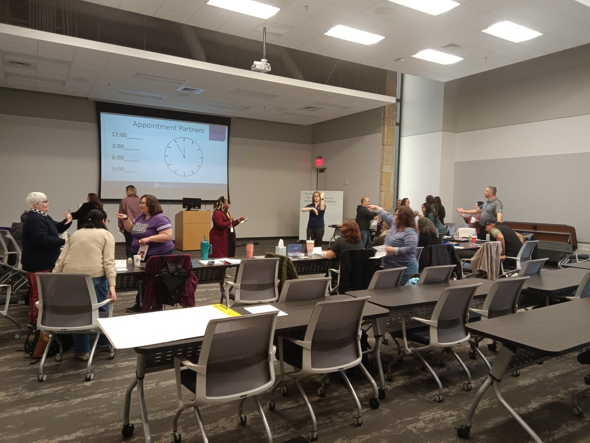 HCISDMLLs's tweet photo. Exciting day for ASL teachers from @HaysCISD @RoundRockISD @LaVerniaISD @NISD @CCISD
@SanMarcosCISD @AustinISD! #HCISDMLLS is honored to host @AnnaTeachesMLLs #7stepstoalanguagerichinteractiveforeignlanguageclassroom training by Bethany Davis @Seidlitz_Ed! 🫶 https://t.co/bw7378S86R