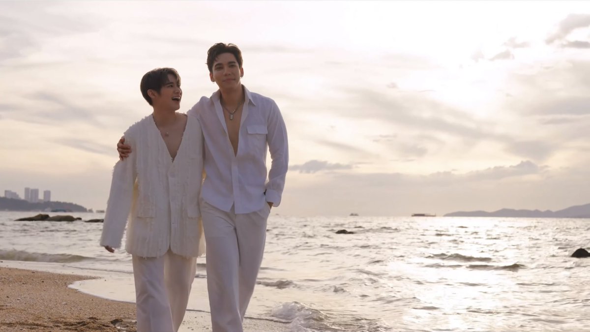 _iamLisy's tweet photo. #MaxNat captures that can be passed off as wedding photos 🤍😭🦋

「#BehindDMDPartner」♡
#MaxNat #ฮาร์ทดิสของแม้กณฐ
#mmaxmax #ไดโนกรธัสส์
#natasitt #ขวดนมของเบบีณฐ https://t.co/FHwZtuDHbZ