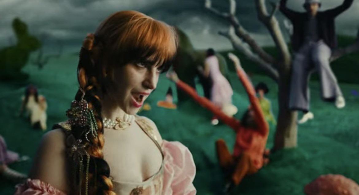 Paramore-Music.com tweet media