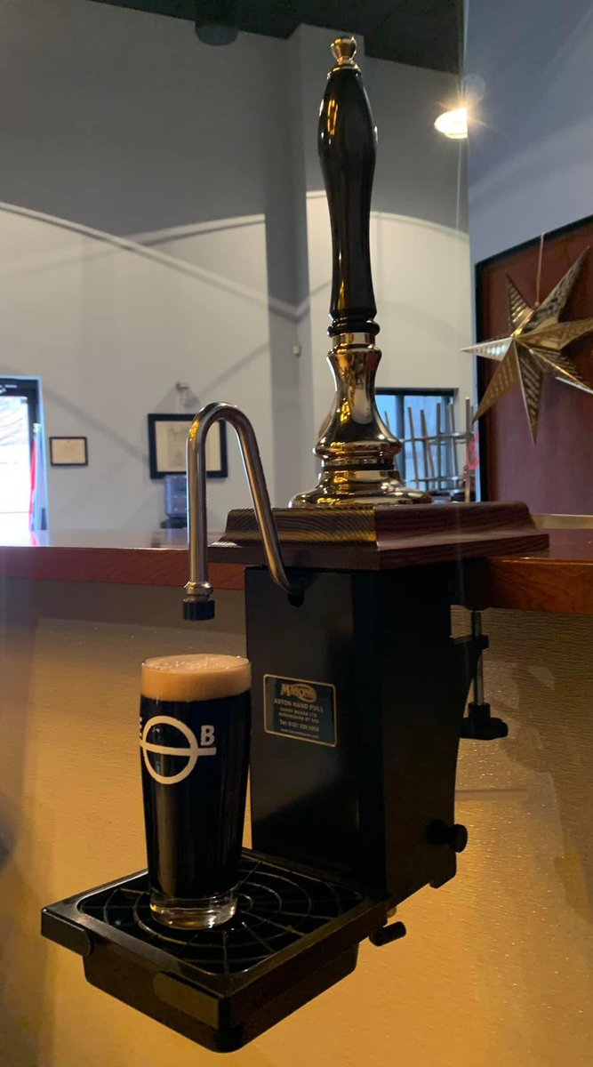 We’re pouring scotch ale from our beer engine tomorrow, 12-10pm. Come help our beertenders get swole 💪🍺