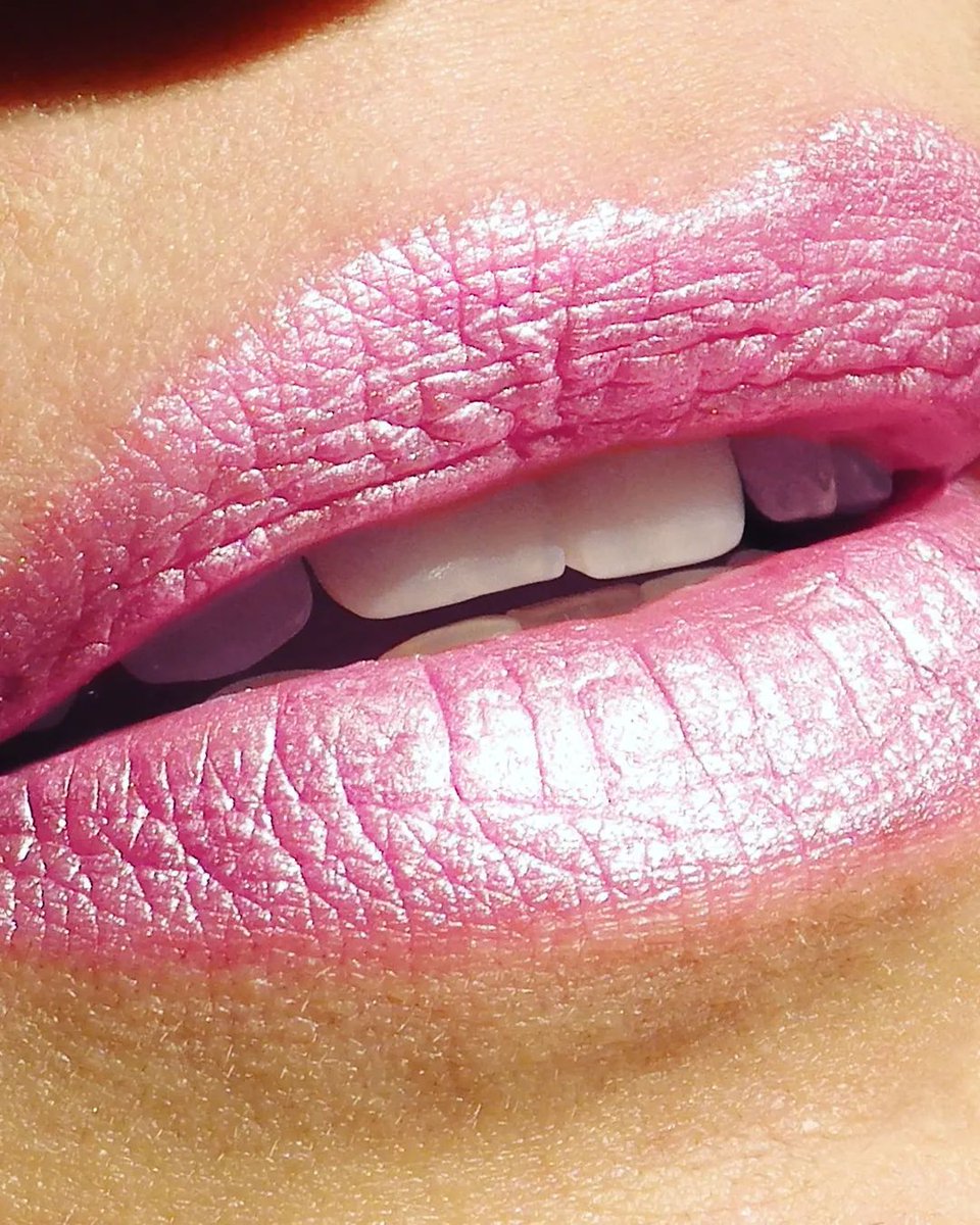 MODEcosmetics's tweet photo. ICYMI 📢 Lustre Lipstick Frost 66 is back in stock! Run to https://t.co/M73pHBeiC9 before it sells out like a flash⚡#frostypinklipstick #icypinklipstick #pinklipstick #frostpinklipstick #mode #modecosmetics #crueltyfree https://t.co/wtdWVdGQ9z
