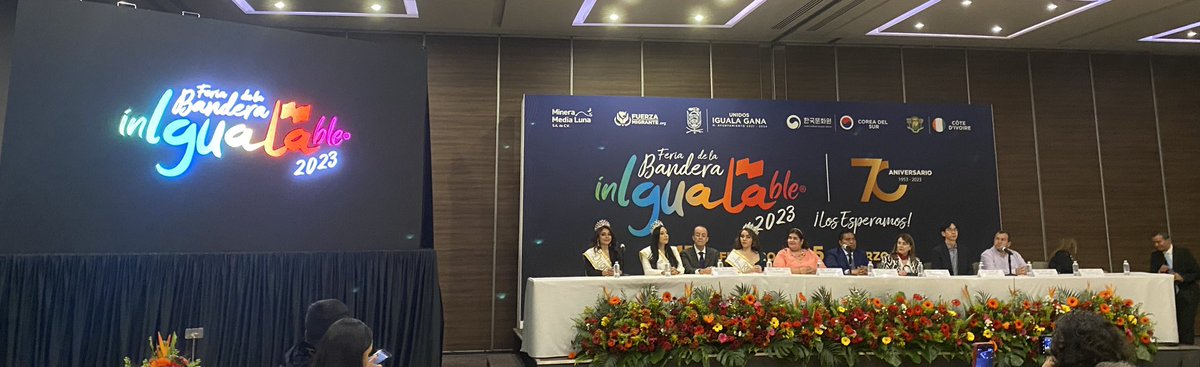 AdrianaParamo's tweet photo. Presentación del billete de la Lotería Nacional, conmemorando el 70 aniversario la Feria de la Bandera de Iguala, Gro. 

#Inigualable
#feriadelabandera
#iguala
@lotenal https://t.co/nwfhjU3eVB