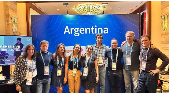 ArcadiaBA's tweet photo. Kidscreen Summit 2023 in Miami together with the Argentine delegation. We’re networking with multimedia companies from all over the world, and learning more about this amazing industry. Thank you, Argentinas al mundo!

#ArcadiaTranslations @kidscreen  #kidscreensummit2023 https://t.co/vDN0DxxCnK