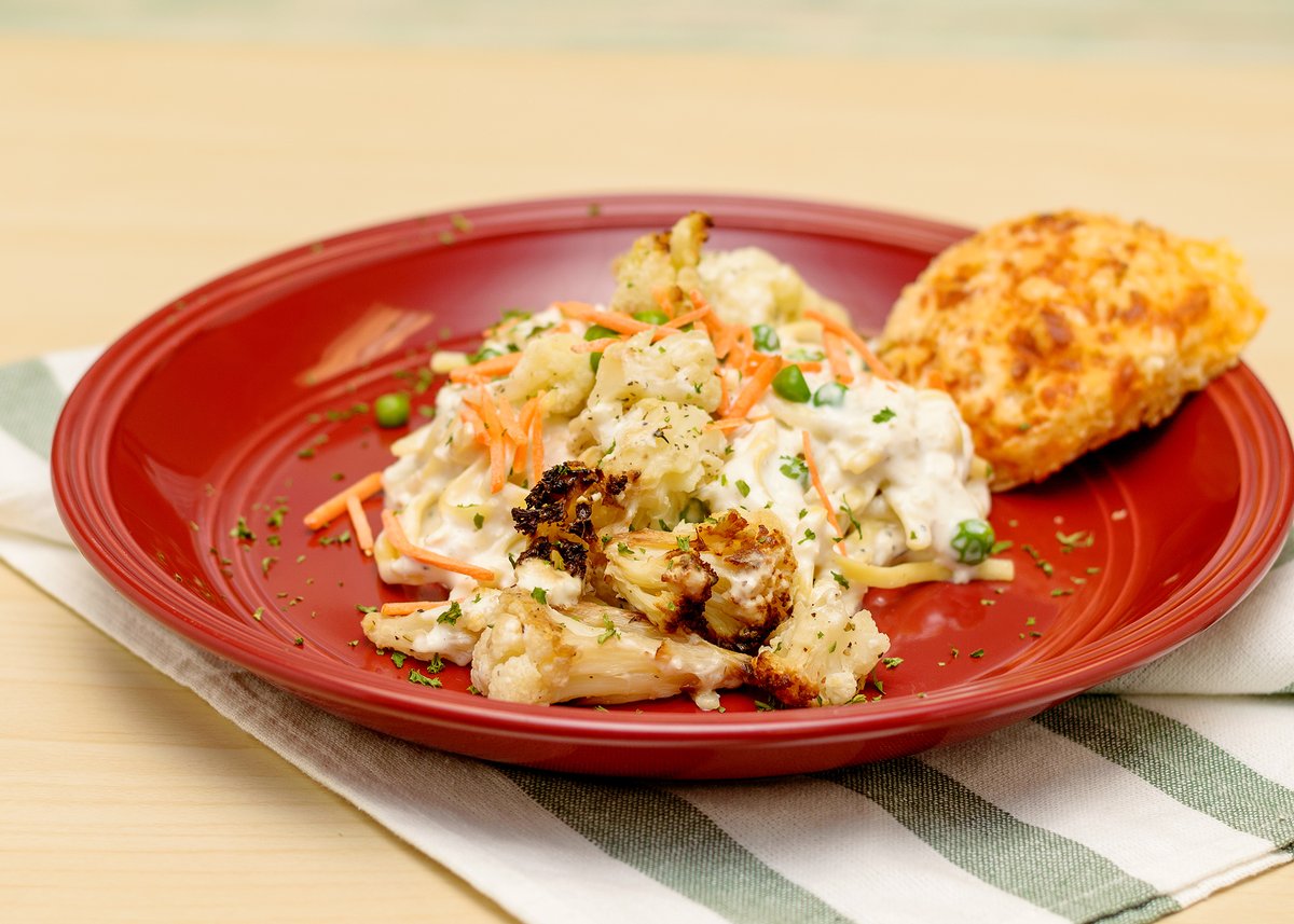 freshnfit's tweet photo. Enjoy dozens of delicious, chef prepared meals each week from our winter menus conveniently delivered to your door. Don't forget to place your order before our 9am, Friday cutoff time so you won't miss out on some of our favorites from next week's menus.

https://t.co/JSlag8G0up https://t.co/sXjHx7DSLS