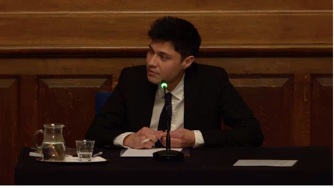 Without community there is no liberation (Audre Lorde).
Today is a special day, it is <a href="/VRooodri/">Rodrigo González 🙂</a>'s PhD promotion. I really admire your work on queer studies for social justice 🏳️‍🌈.
Also, congratulations to <a href="/M_Lopez_Lopez/">Mónica López López</a> for being an amazing supervisor and our guide 💜
@rug_gmw