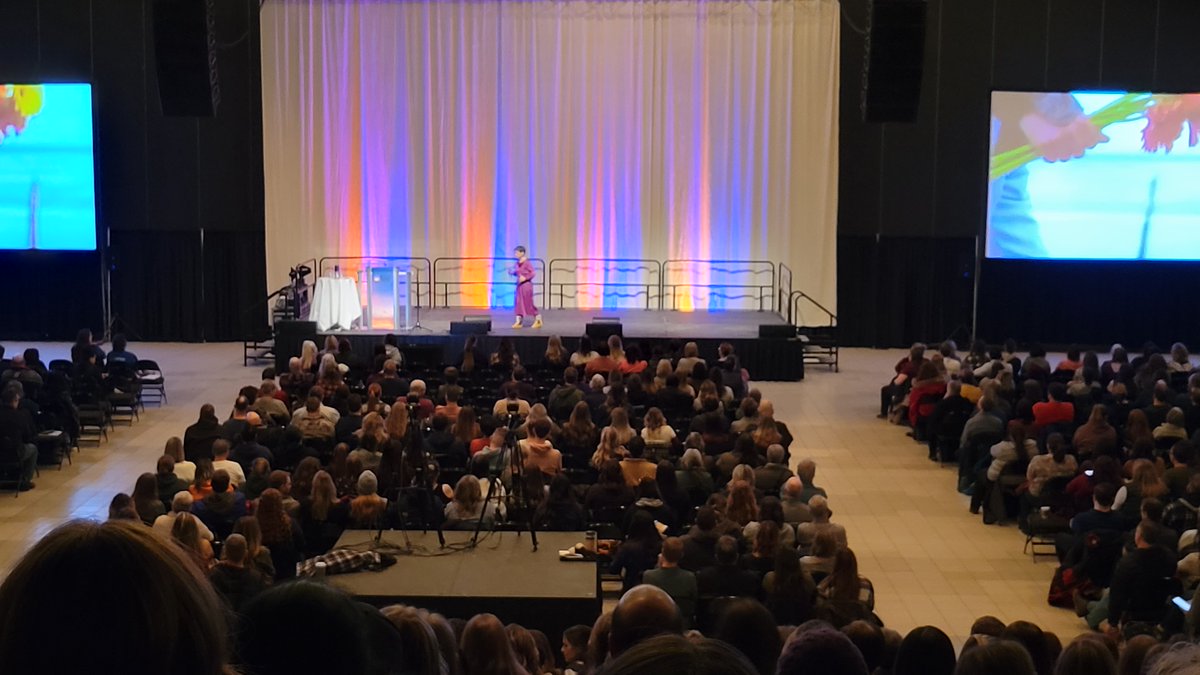 Enjoying the keynote speaker, <a href="/S_Aglukark/">Susan Aglukark</a>, at the #ESTCA convention. Continuing the conversation regarding the effects of colonization and generational trauma, and "correcting the narrative" is imperative for us all. Thank you, Susan 👏