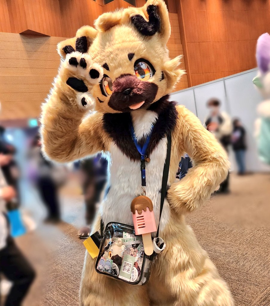 CuruMirr's tweet image. #FurryJoA2023 
まだまだ写真は続くぞ！！

@leeroan2000 
@alphix4 
@MIKAxBELL (?
@y0hen
@PERDION_PERDO 
@ChiliChili_0 
@yaco_fur