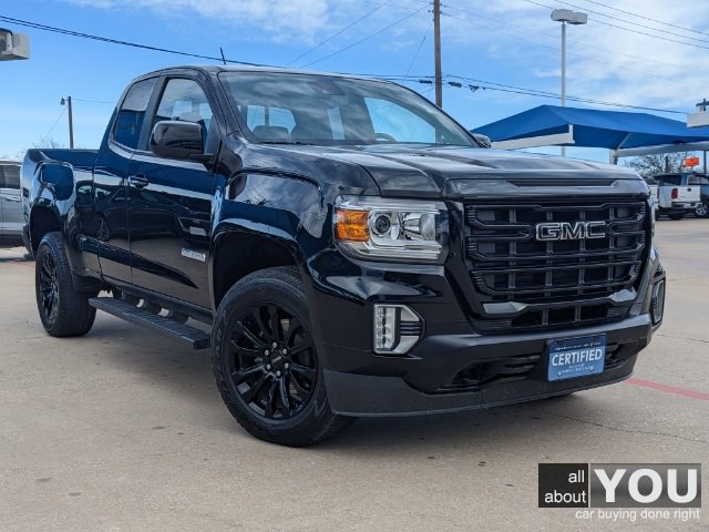 GraffChevrolet's tweet photo. Visit Graff Chevrolet and check out our #UsedCarOfTheWeek. This certified 2022 GMC Canyon has a mileage of only 3,135 miles and has a clean CARFAX. Come test drive it today!

Features:
▶ Remote Start
🔦 Fog Lights
🔎 More Info: https://t.co/vNh25M9DxY https://t.co/l6ntZ8kxR9