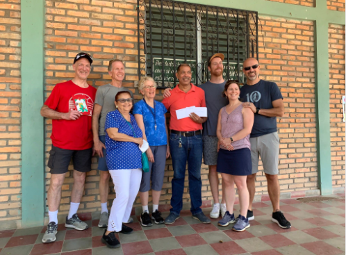 fohc_friends's tweet photo. Visiting with Heriberto

The incredible leader behind the high school at Nuevo Paraiso

Thanks for all that you do, Heriberto! https://t.co/VhpL3qMOW4