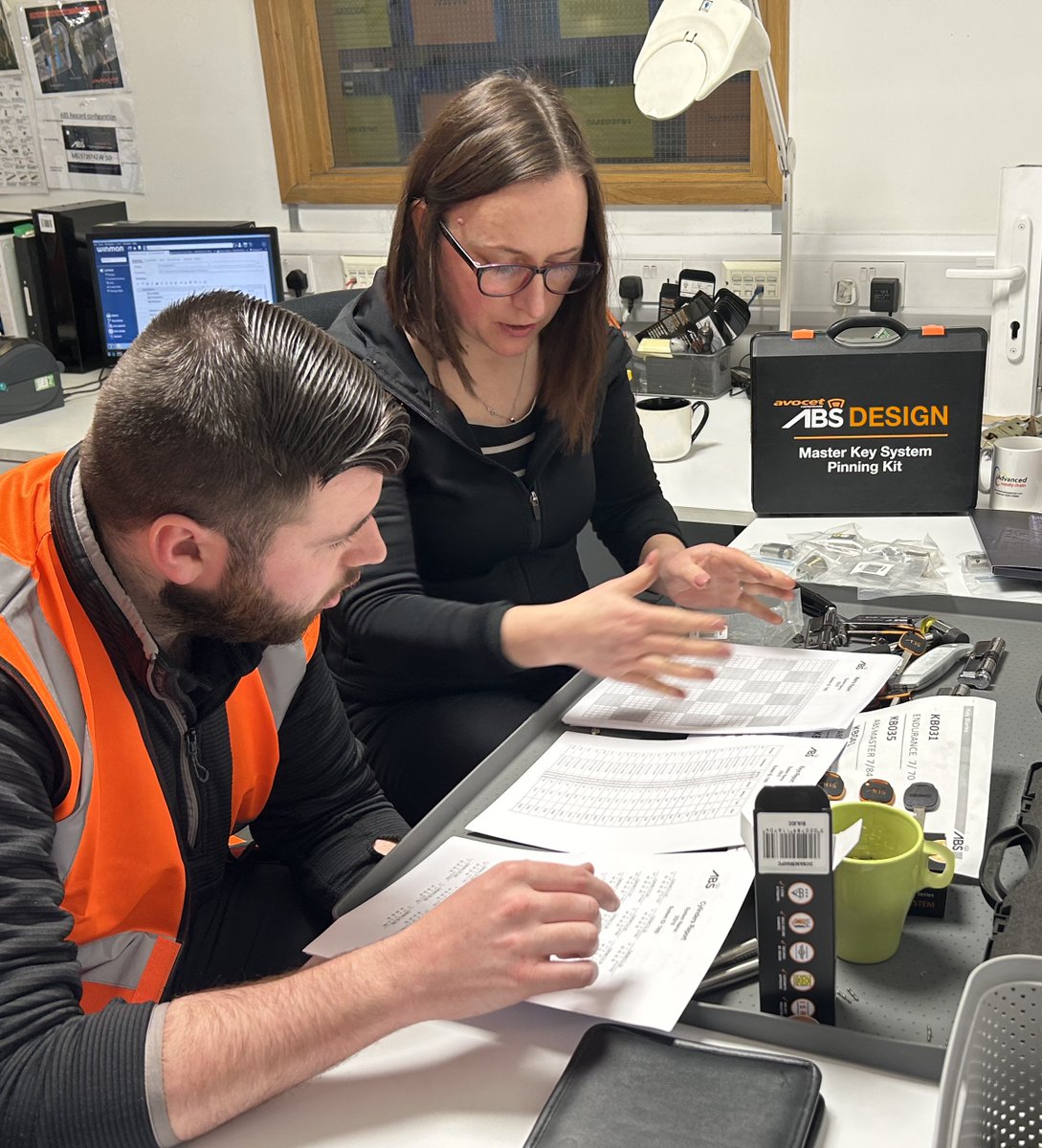 abs_secure's tweet image. An excellent day meeting Billy and Arley of Safeguard, running through the features and benefits of the ABS Design range - Plus some ABS Design pinning sessions demonstrating the tools that speed up the process from our fab Workshop Manager Iza!

#ABSPartners #LocksWithHeart