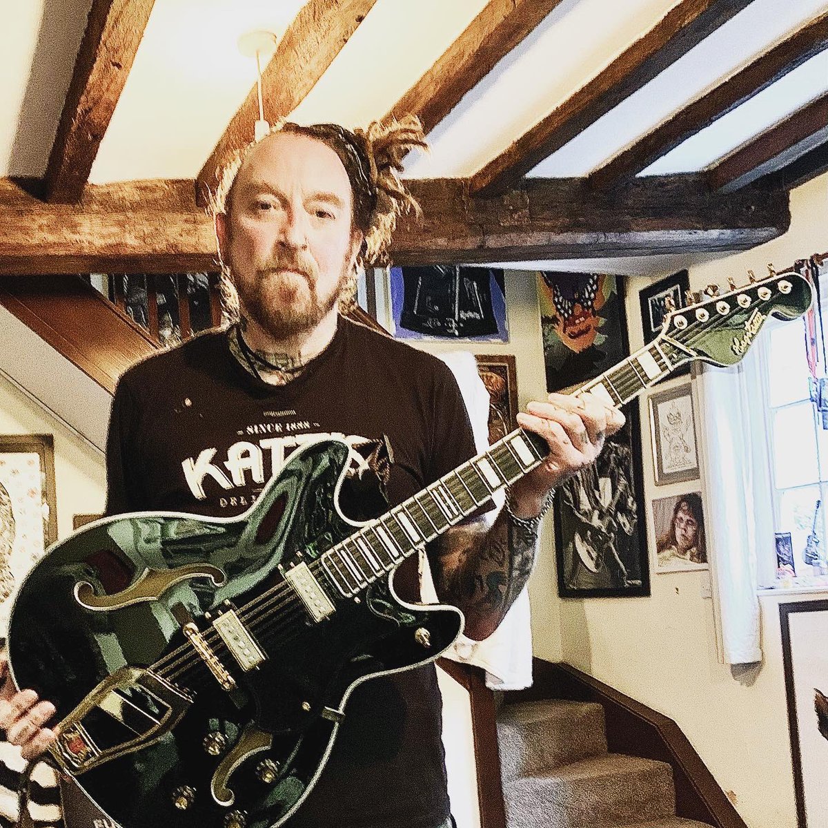 Ginger Wildheart tweet media