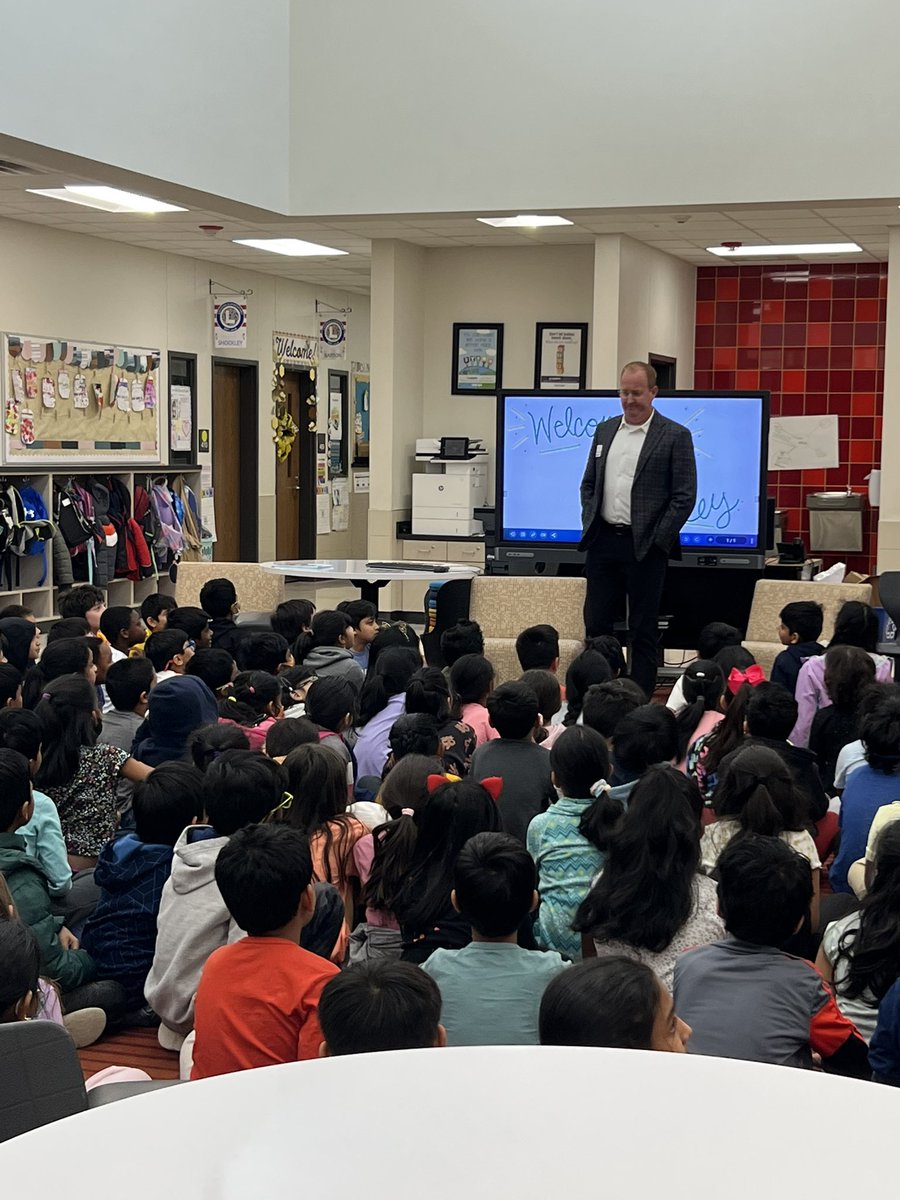 Liscano Elementary School tweet media