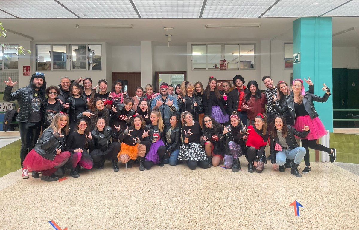 Gràcies equip! Pel vostre esforç, energia, humor i saber fer! GRÀCIES en majúscules.
Allò que es sent és allò que es pot transmetre💫