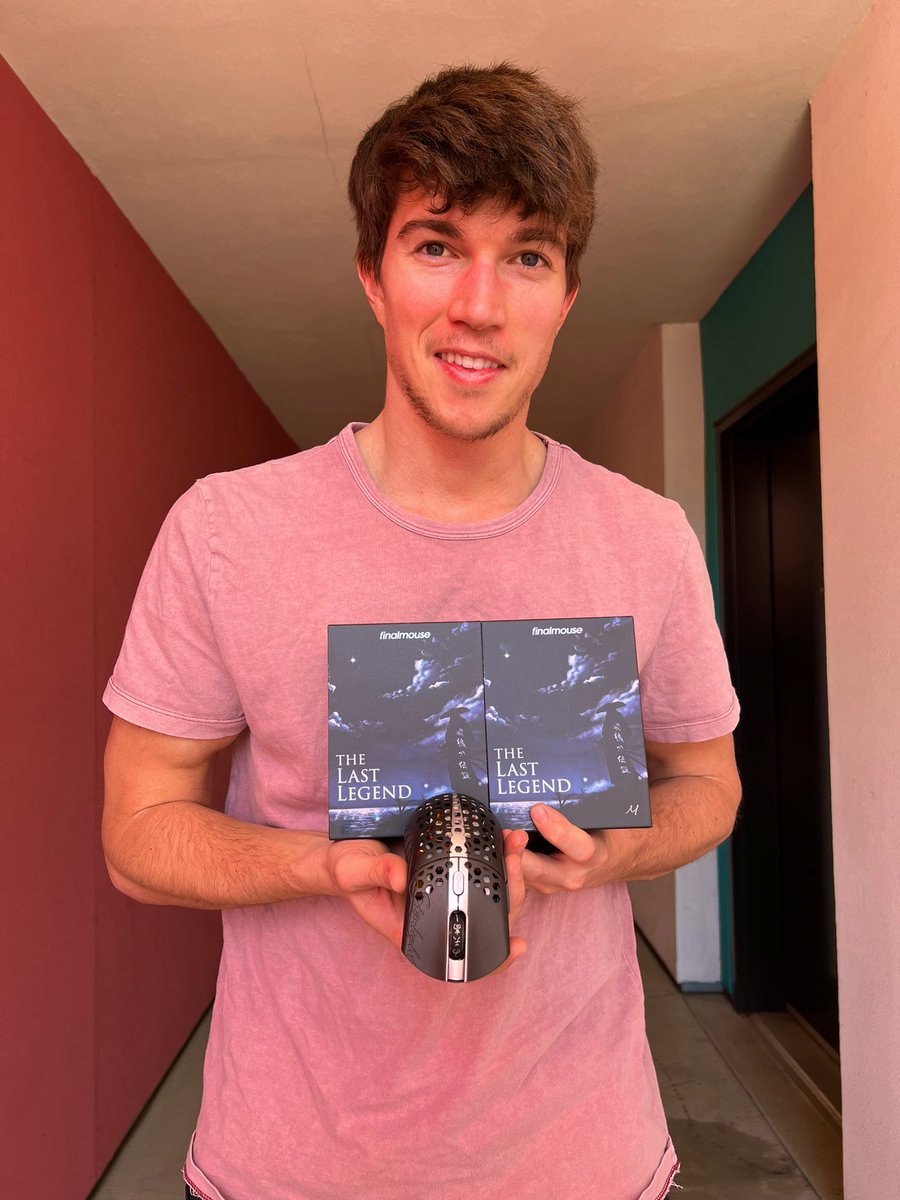 EsportsCloset on Twitter "Two final mouses….meese…mice. finalmouse"