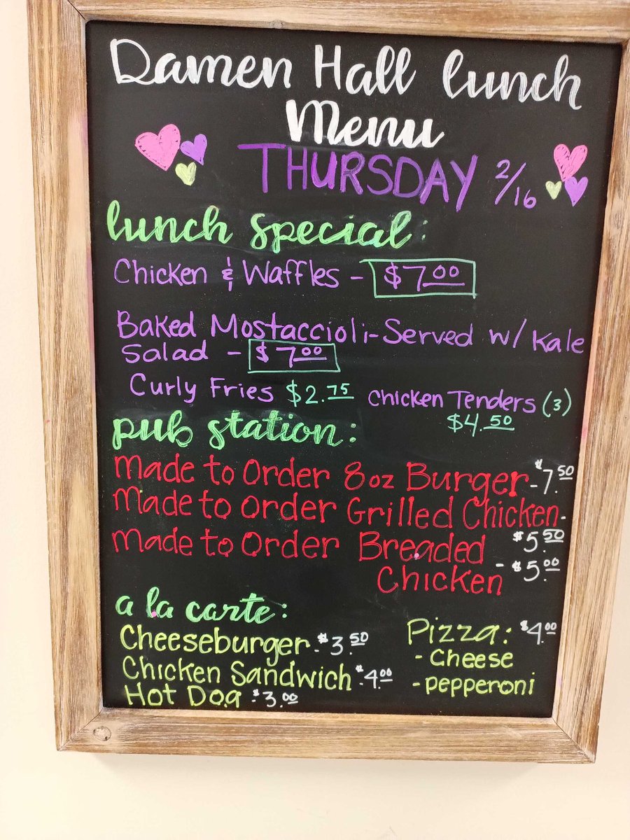 StIgnatiusQuest's tweet photo. Indulgeโฆ..
Chicken and Waffles๐๐ง
Peach Cobbler ๐๐ฅง
(No cobbler emoji apparently)
Healthy and Balancedโฆ..
Baked Mostaccioli w/ Kale Salad๐๐ฅ
We have it all!
#quest #QuestFoodIsTheBestFood #TullyHall #DamenHall #SaintIgnatius #Lunchtime https://t.co/MMjpYoc5tv