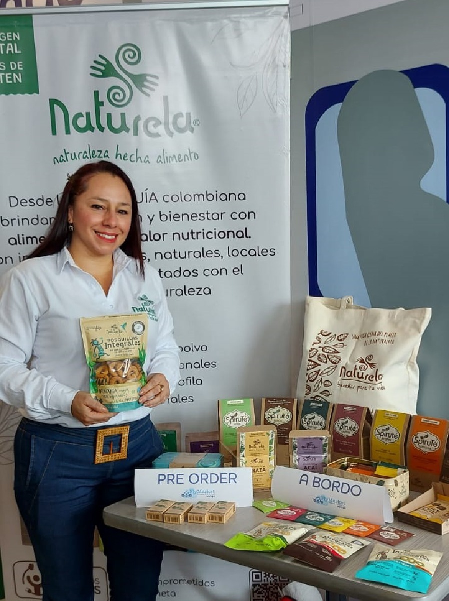 _naturela_'s tweet photo. Hoy estamos en el showroom de @wingo 😉 en el 4to piso de @BOG_ELDORADO
#wingo #naturela #nutrición #alimentos #alimentaciónsaludable https://t.co/hsG37Izzn0