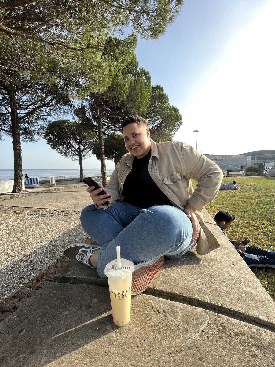 Um dirty mango bubble tea e um dirty boy 🤪…