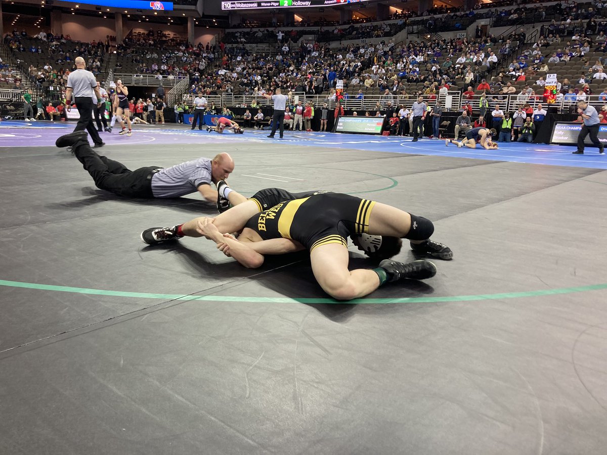 Southeast Wrestling on Twitter "Caleb Durr moves on to the Quarter