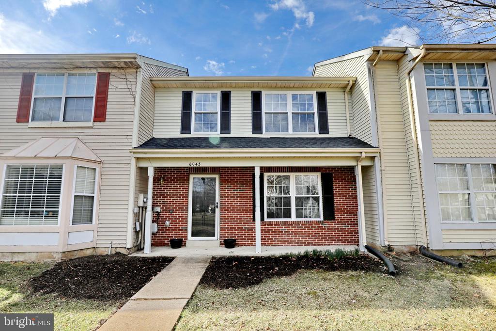 RemaxOne_MD's tweet photo. Do you know someone looking for a great #property in #Waldorf?   #realestate https://t.co/DoURoF4NC8  Listed by: Jack C OSteen II. https://t.co/pqapB6DSSD