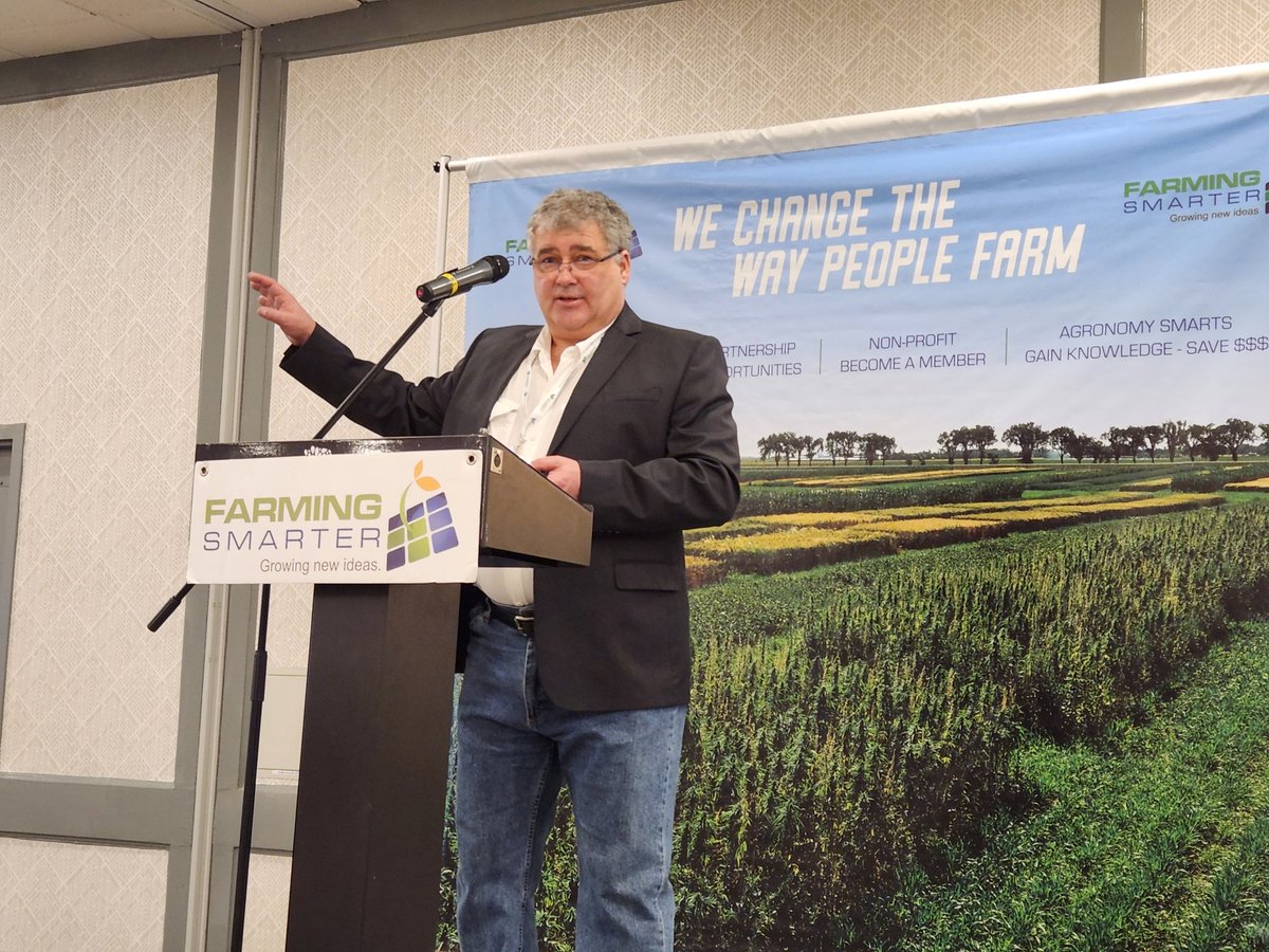 killerkencoles's tweet photo. Mike Jubinville giving a market update. Should be another dynamic year. @FarmingSmarter #FSConf23 https://t.co/rOWJlDAVEv