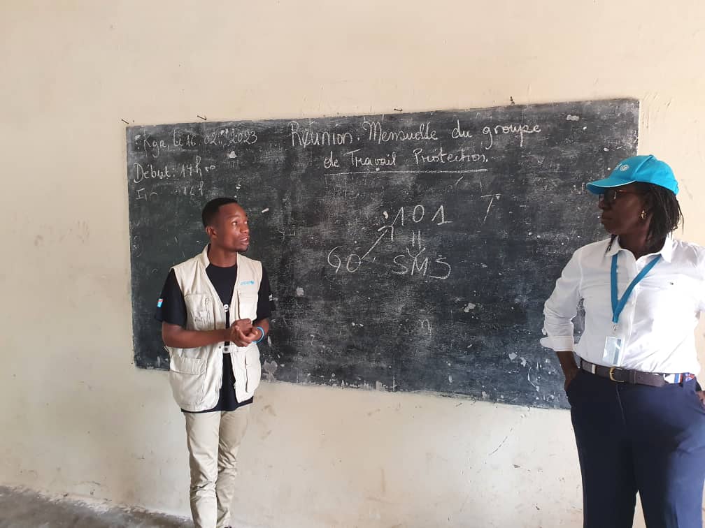 Muambi23's tweet photo. Différents oeuvrant dans la protection de l'enfant à Kananga ont compris l'importance de sondages de @ureport_rdc . Ils ont pris l'engagement d'interagir aux sondages surtout à celui qui sera lancé d'ici là sur le mariage d'enfant 
@SophieChavanel  @UNICEFDRC https://t.co/6OLYT1V0Nc