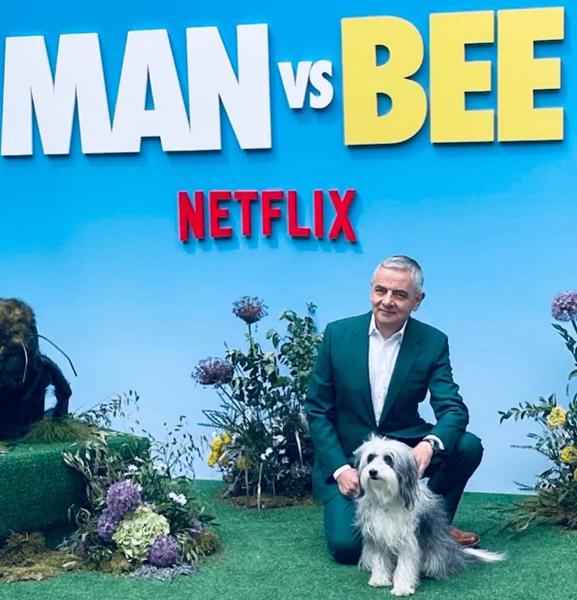 branded_bio's tweet photo. The perfect stand we produced on behalf of We Are Family London Ltd for a Netflix exclusive screening event last year, for the new series of Man vs Bee starring Rowan Atkinson.🐝 
.
.
.
#conceptfoundry #eventprinters #largeformat #printing #digitalprinting #fabrication #event https://t.co/QuxPW3Ymrv