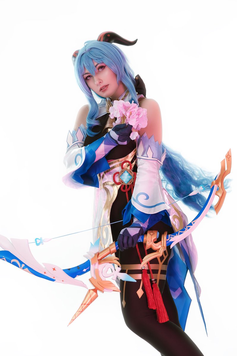 CosplayMoin's tweet image. Сьогодні мій день народження і буду дуже вдячна репостам моїх робіт ✨  
 
Усі фото від любої @TreeMasala 💕 
#GenshinImpact #ayaka #RaidenEi #kokomi #ganyu