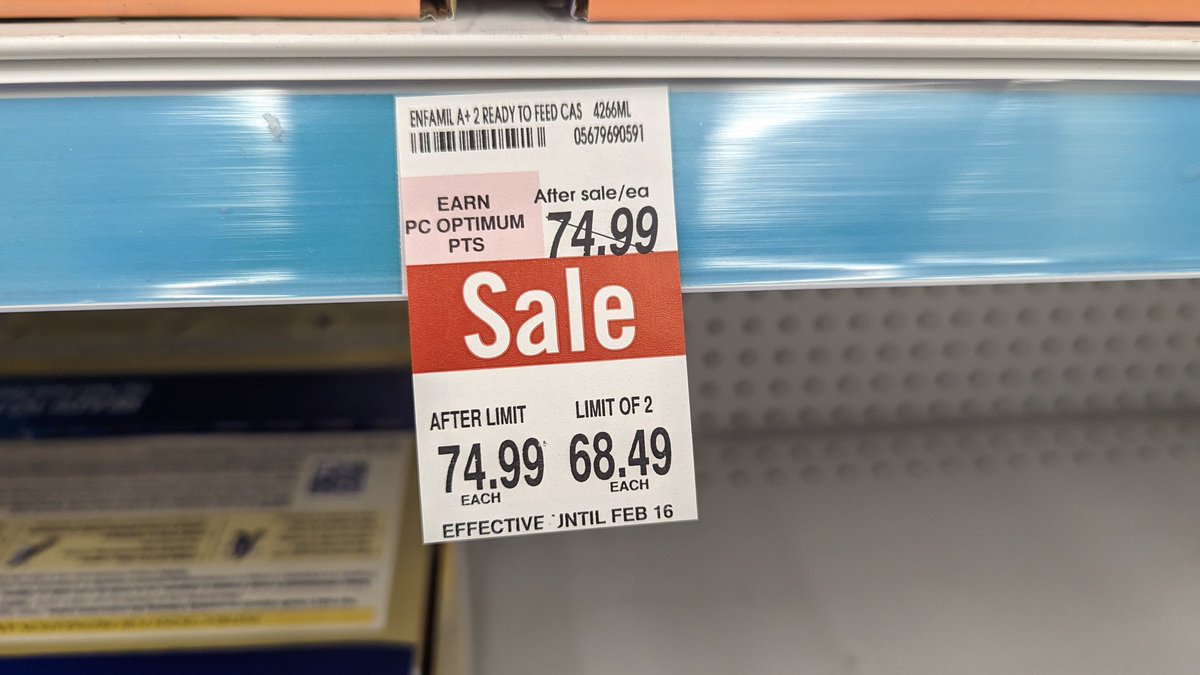 NotMyTypewriter's tweet image. Hey @JustinTrudeau, @ShopprsDrugMart, and @LoblawsON. I still can't feed my kid and the fact that that's not a national emergency is really messed up. 

#FormulaShortage #PeopleOverProfits