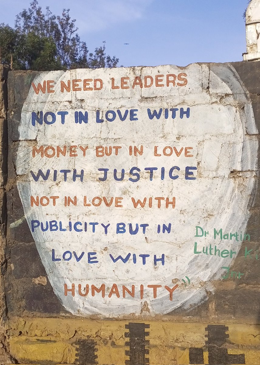 TragedyOfArts's tweet photo. We need leaders not in love with money but in love with JUSTICE.
Not in love with publicity but in love with HUMANITY.
-Dr. Luther King Jr 
#ArtForLiberation
#StopCorruptionKe
#CovidMillionares
#NotYetUhuru
#EndImpunityKe

The artists @JArtivist @GEcological &amp; @ArtsBulletproof. https://t.co/C5Frms8yYx
