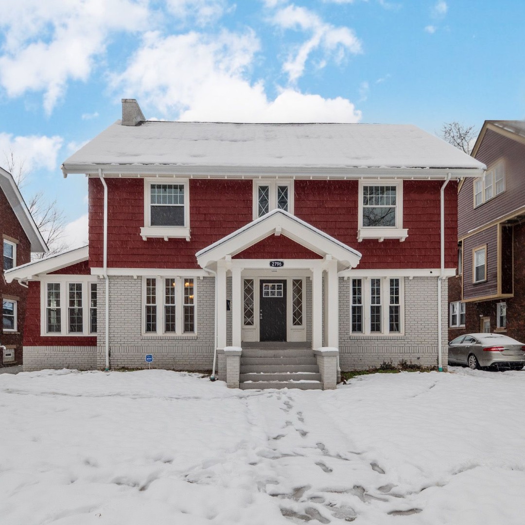 CuyaLandBank's tweet photo. Here’s another beautiful #ClevelandHeights home in the Saturday Open House from 12-3 pm. #tonsofspace #landbankhomes #landbankimpact
https://t.co/ytyH498F9l https://t.co/OvXffgaPW7