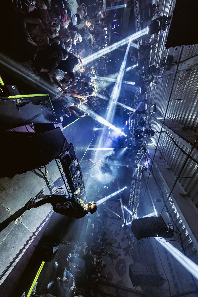 TavitsPhotos's tweet photo. @kaskade at Maya from SuperBowl weekend. https://t.co/Ea146AxAvK