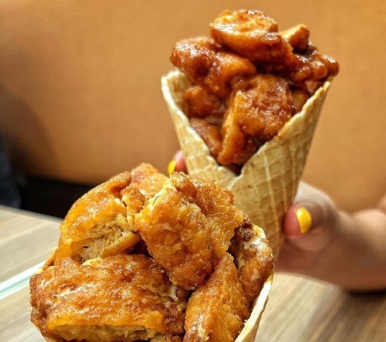 On National do a Grouch a Favor Day, you can turn that frown upside down by sharing a Chick'nCone with your favorite curmudgeon! ☹️🙂🧇🍗
.
.
.
#chicken #waffles #yum #cluckyeah #socluckingood #friend #congratulations #chickenjoint #food #stlouis #stlmade #downtownstl #stleats