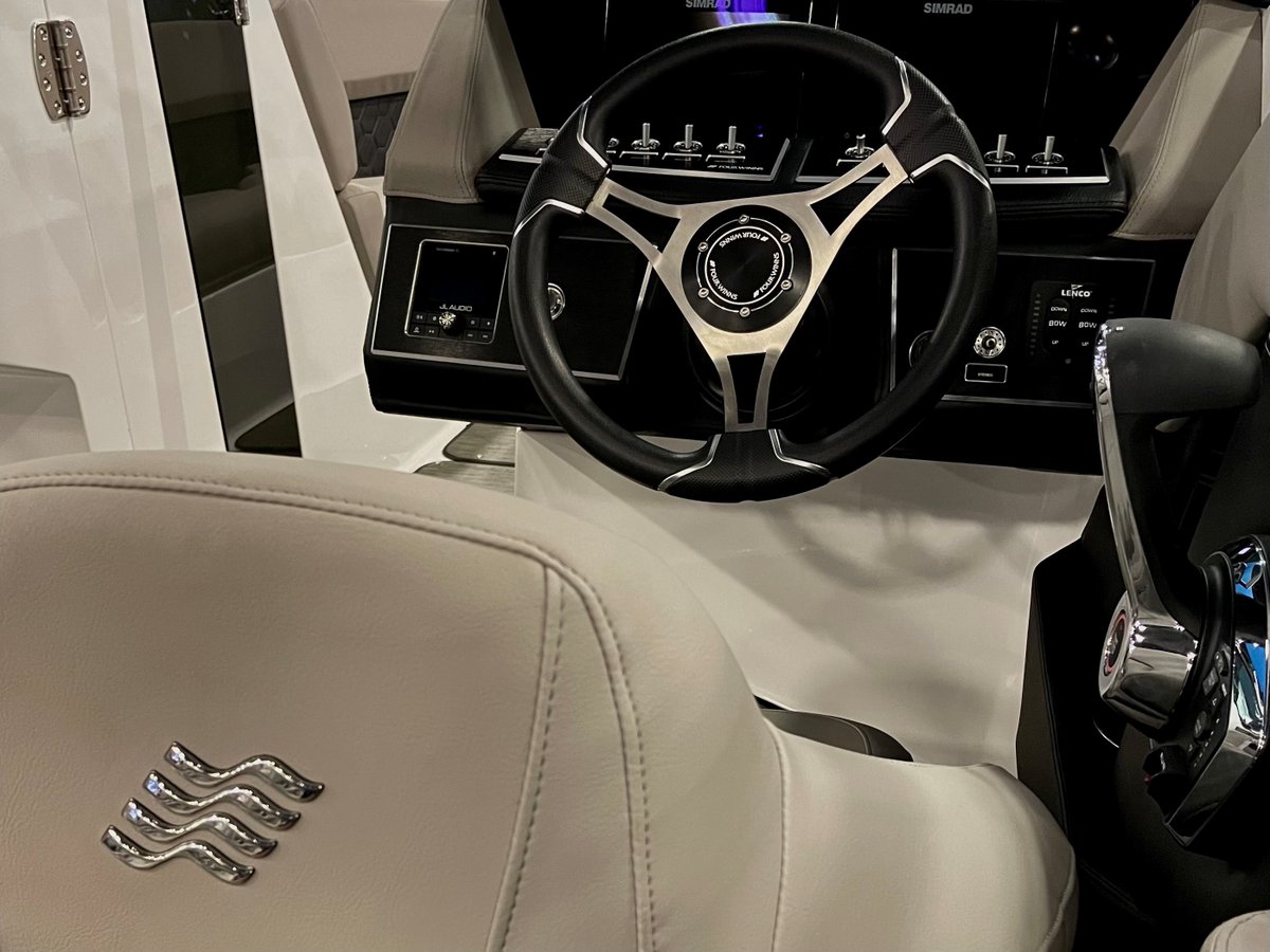 FourWinnsBoats's tweet photo. Find Four Winns at Miami International Boat Show, explore the new H6 and experience elegance! See this and more at the show!

#fourwinns #fourwinnsboats #familyfreinds #boatingwithfriends #luxury #lakes #saltwater #surf #outboard #sterndriveboats #inboard #thefinersideoflife #... https://t.co/BiZvKa9COs