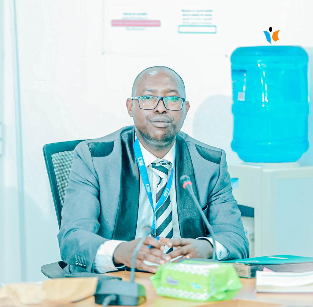 🎙 Selon <a href="/DamienMama/">Damien Mama</a>, coordinateur de l’<a href="/UN_Burundi/">Nations Unies au Burundi</a>, l’accord durera cinq ans renouvelables, et sera exécuté en ces domaines: informations des étudiants, orientation et insertion professionnelle, recherche et innovation, échange d’expertises… facebook.com/10008814660949…

#Burundi