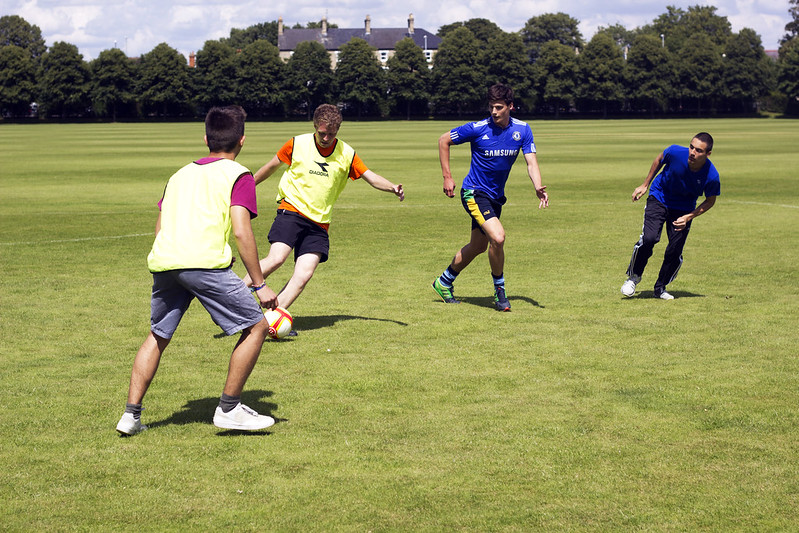 ReachCambridge's tweet photo. Throwback to our students enjoying sports in the sunshine 🌞
Find out more: https://t.co/9MTS8bwcaR
#summer #summerinuk #studyuk #summerschooluk #students #education #summerprogramme #summerprogram #reachcambridge #internationalstudents #students #exploreuk https://t.co/Xar7UFXn9h