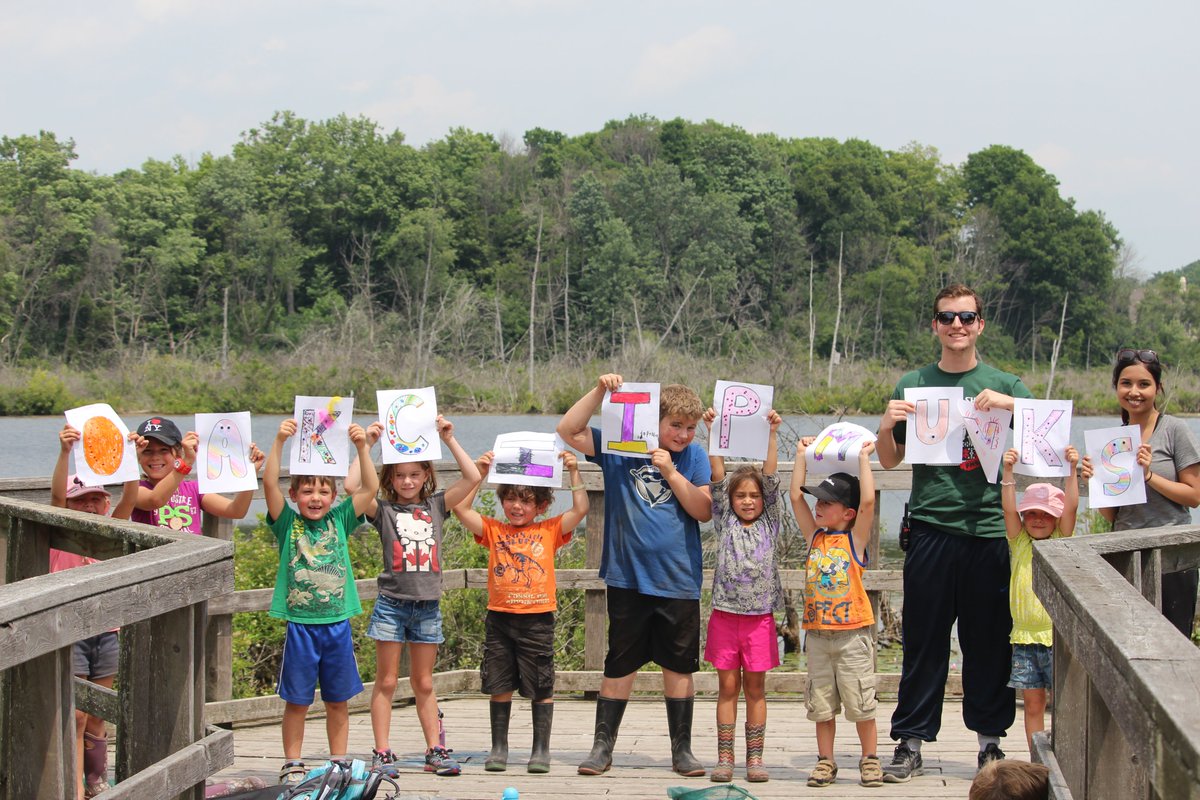 Know any outdoorsy youth who are looking for summer employment and enjoy working with children? We are hiring!
childreach.on.ca/blog/hiring-su…

#LdnOnt #WILDchild #SummerCamp #ForestAdventures #SeeYouOutside